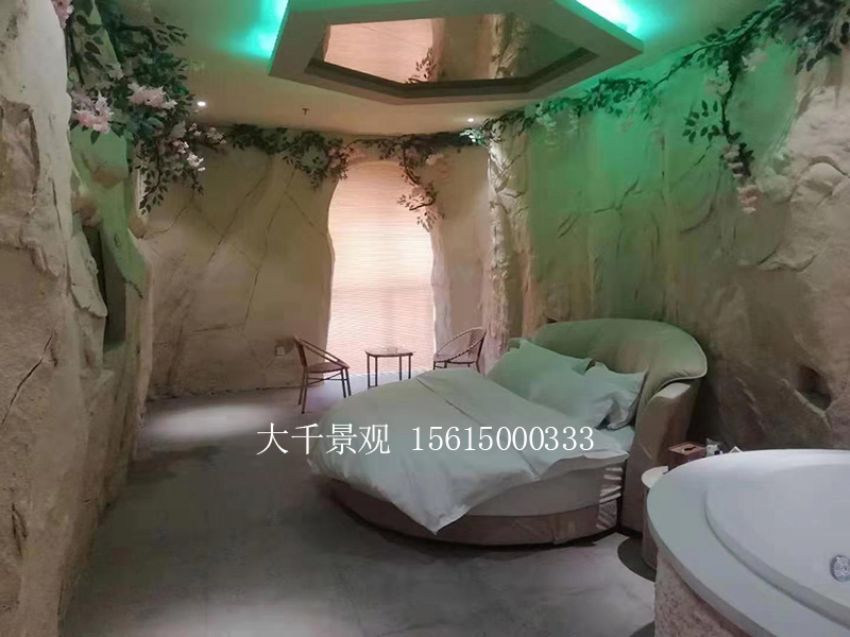 點(diǎn)擊查看詳細(xì)信息<br>標(biāo)題：綠植墻 閱讀次數(shù)：1257